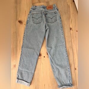 Levi’s 550 relaxed fit tapered jeans
